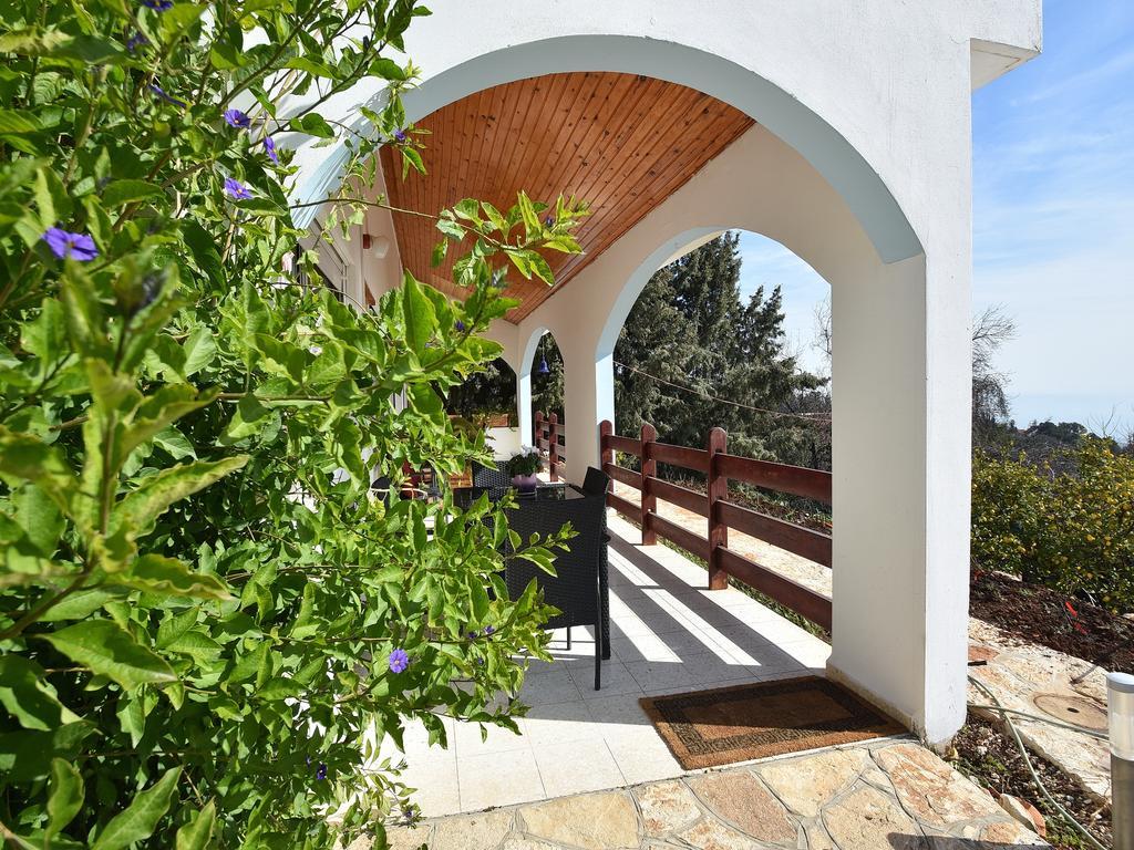 Nofesh Ne'Eman Villa Amirim Exterior photo